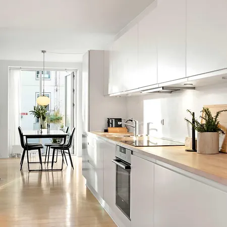 The Iceberg Apartment